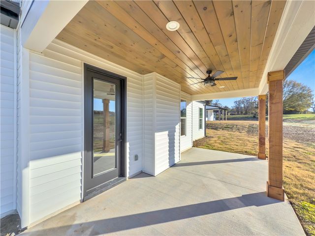 5306 Hwy 413 A, Iva, SC 29655