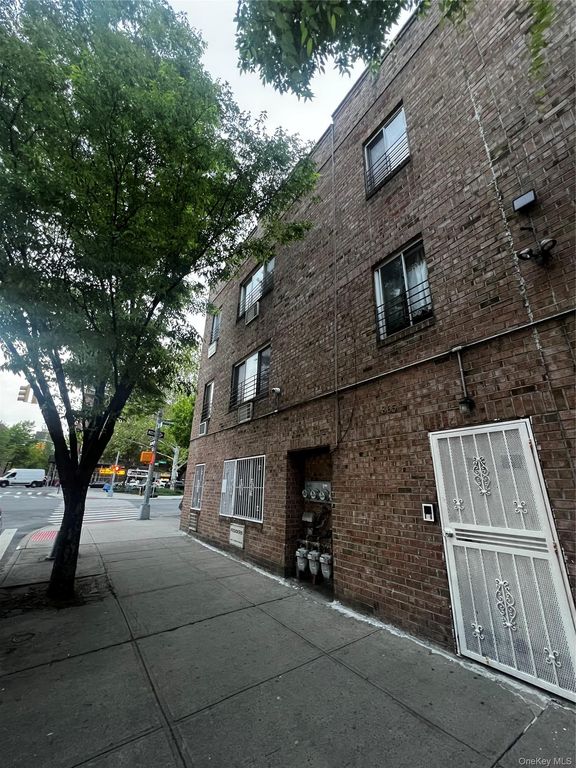 865 E 178th Street, Bronx, NY 10460