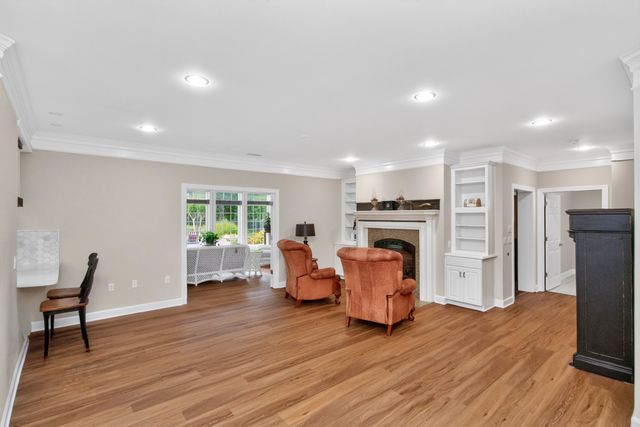 1030 Parsons Way, Hendersonville, TN 37075