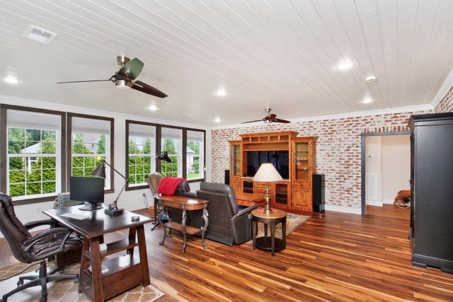 1030 Parsons Way, Hendersonville, TN 37075