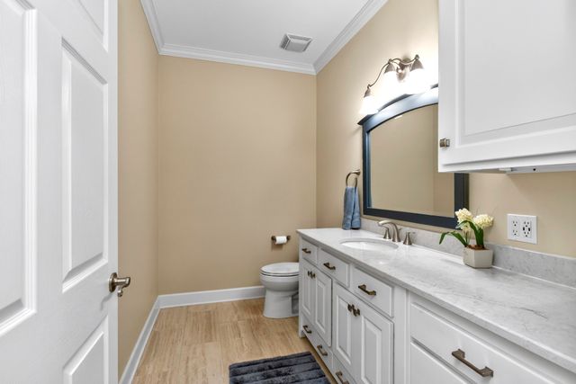 1030 Parsons Way, Hendersonville, TN 37075