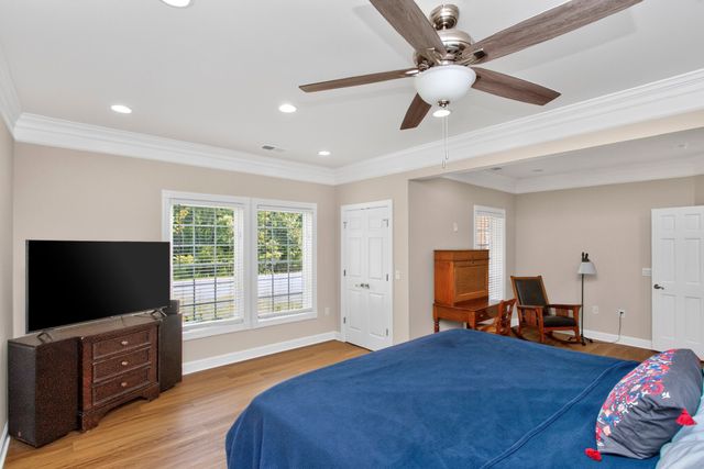1030 Parsons Way, Hendersonville, TN 37075