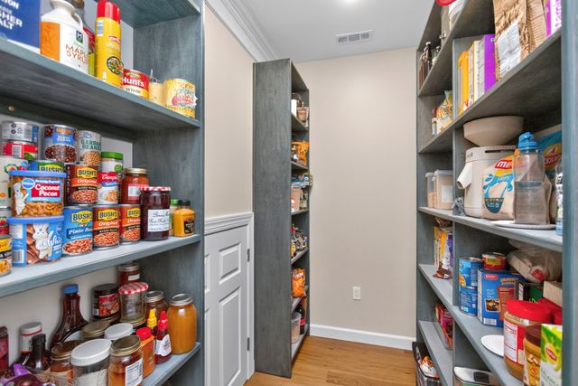 1030 Parsons Way, Hendersonville, TN 37075