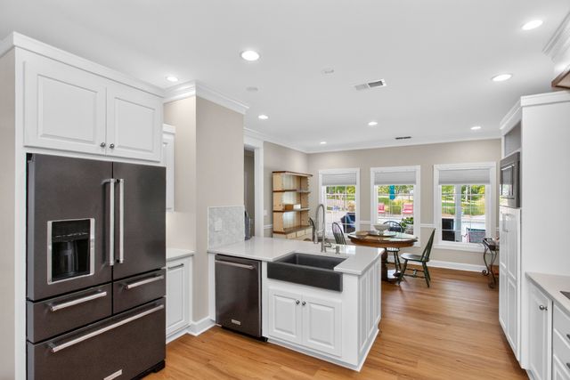 1030 Parsons Way, Hendersonville, TN 37075