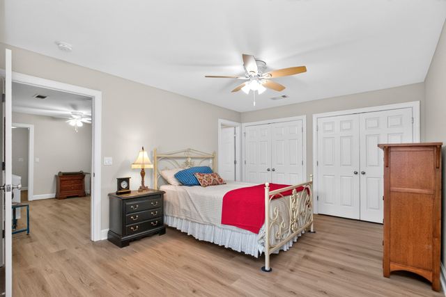 1030 Parsons Way, Hendersonville, TN 37075