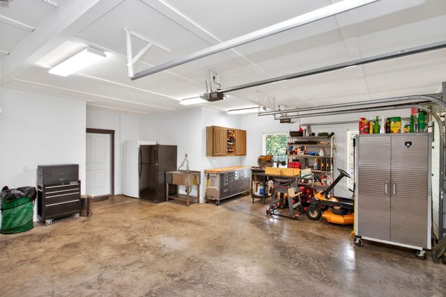 1030 Parsons Way, Hendersonville, TN 37075