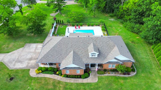 1030 Parsons Way, Hendersonville, TN 37075