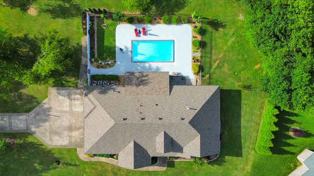 1030 Parsons Way, Hendersonville, TN 37075