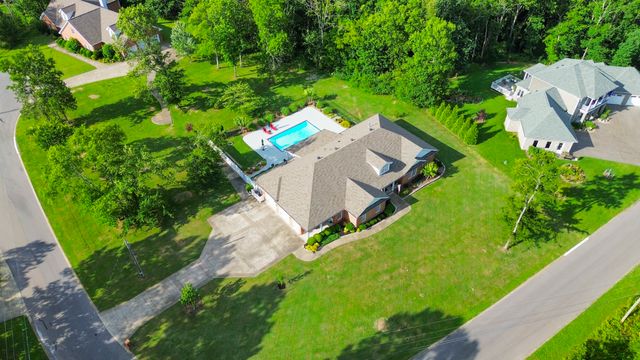 1030 Parsons Way, Hendersonville, TN 37075