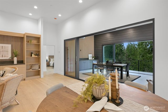 166 Soundview Drive, Bellingham, WA 98229