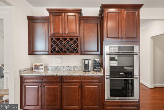 9959 SUMMERWOOD DR, Manassas, VA 20111