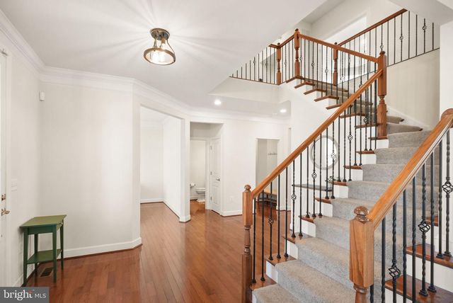 9959 SUMMERWOOD DR, Manassas, VA 20111