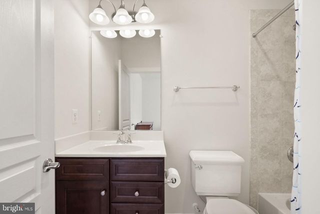 9959 SUMMERWOOD DR, Manassas, VA 20111