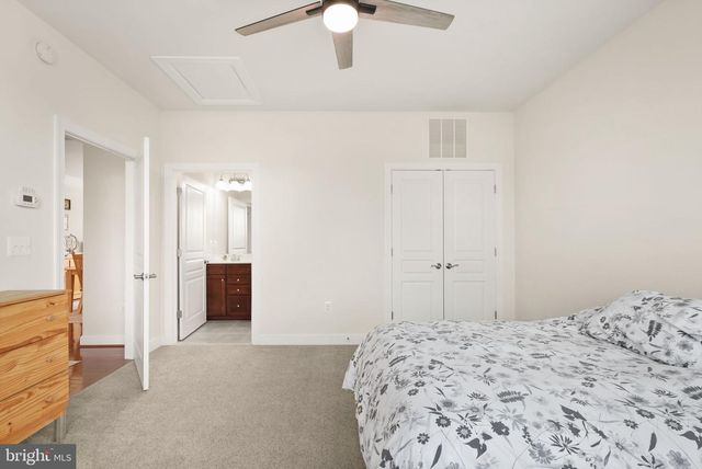 9959 SUMMERWOOD DR, Manassas, VA 20111