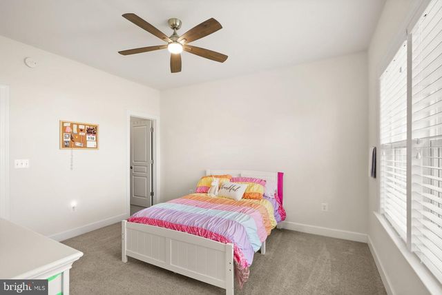 9959 SUMMERWOOD DR, Manassas, VA 20111