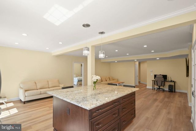 9959 SUMMERWOOD DR, Manassas, VA 20111