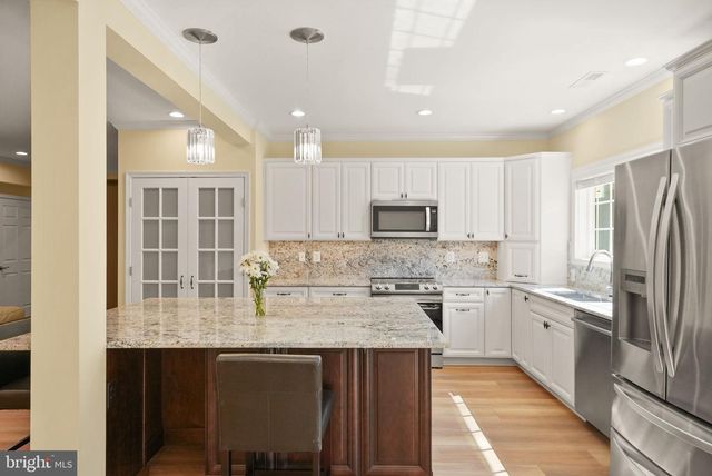 9959 SUMMERWOOD DR, Manassas, VA 20111
