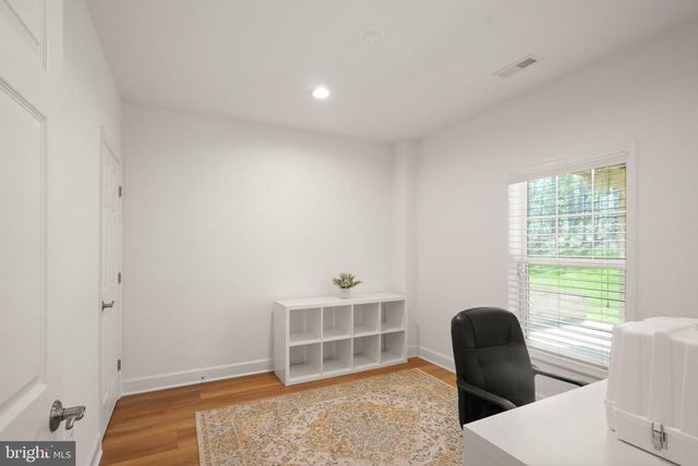 9959 SUMMERWOOD DR, Manassas, VA 20111