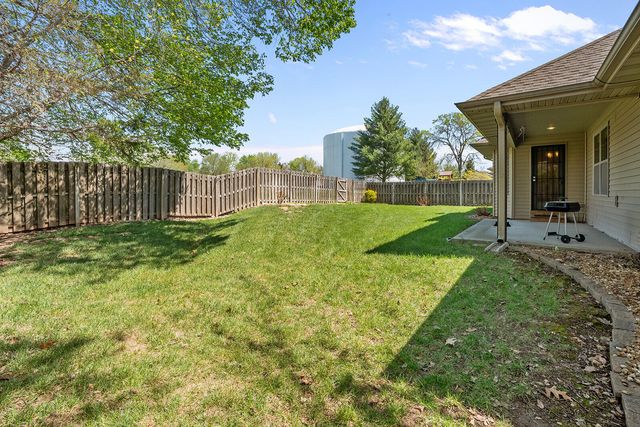 1731 E Timber Lane, Republic, MO 65738