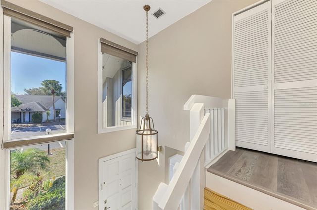 984 N BENEVA ROAD T7, Sarasota, FL 34232