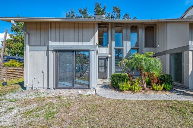 984 N BENEVA ROAD T7, Sarasota, FL 34232