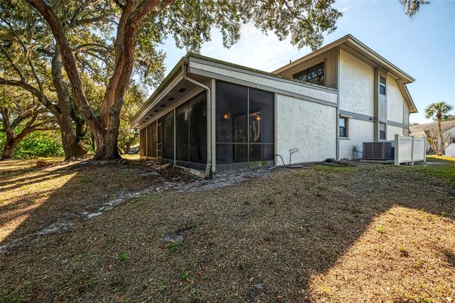 984 N BENEVA ROAD T7, Sarasota, FL 34232