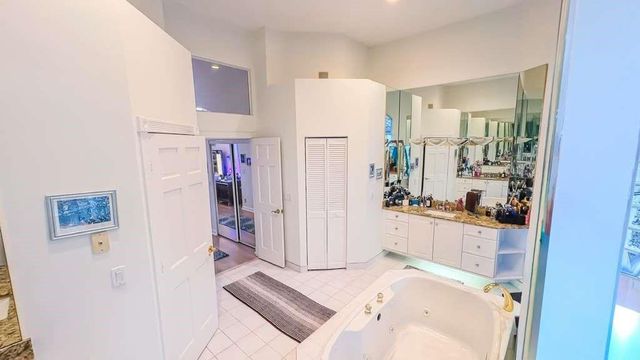 1716 NW 124th Way, Coral Springs, FL 33071