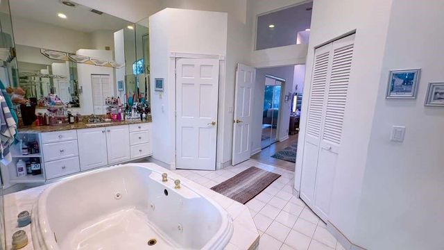 1716 NW 124th Way, Coral Springs, FL 33071