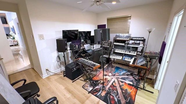 1716 NW 124th Way, Coral Springs, FL 33071