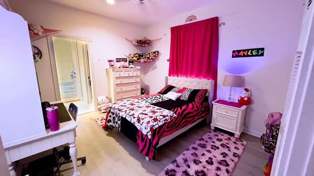 1716 NW 124th Way, Coral Springs, FL 33071