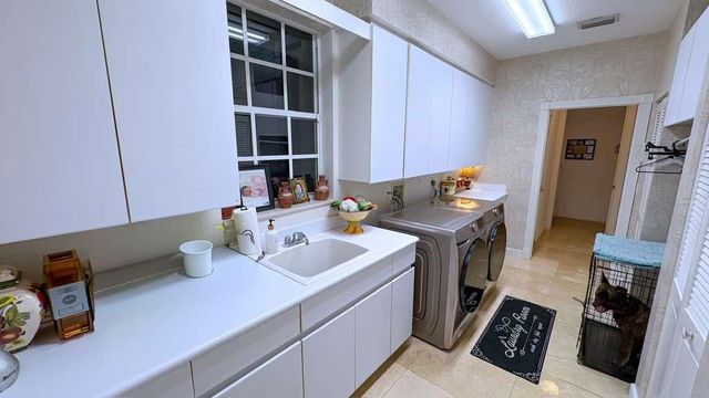 1716 NW 124th Way, Coral Springs, FL 33071