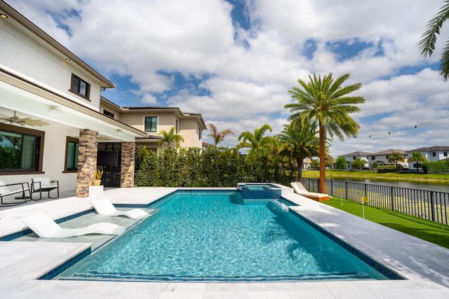 10822 Oceano Way, Parkland, FL 33076