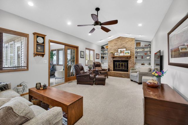 3615 74th Street, Moline, IL 61265