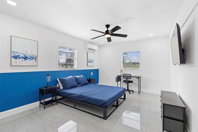 1824 LAKE STREET, Oviedo, FL 32765