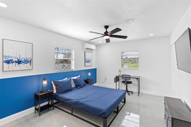 1824 LAKE STREET, Oviedo, FL 32765