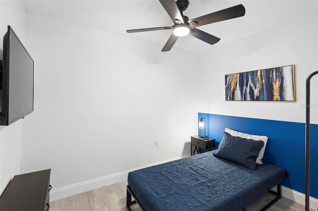 1824 LAKE STREET, Oviedo, FL 32765