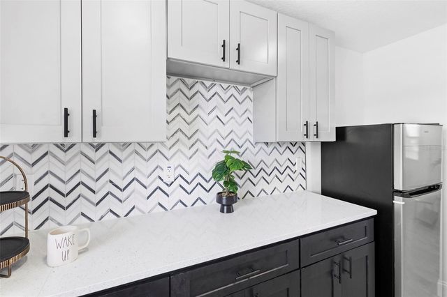 1824 LAKE STREET, Oviedo, FL 32765