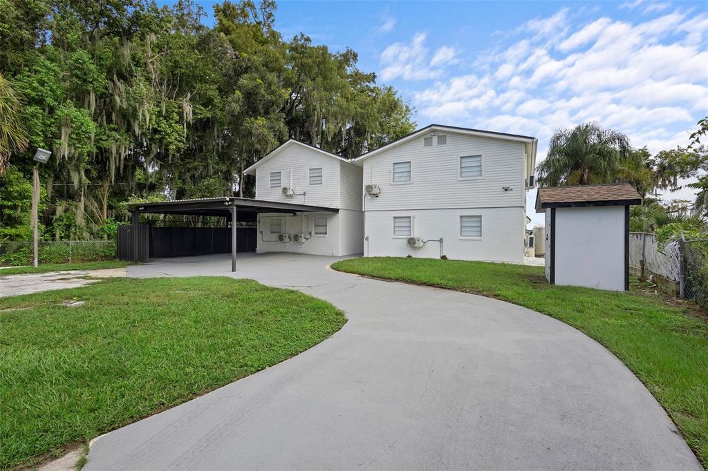 1824 LAKE STREET, Oviedo, FL 32765
