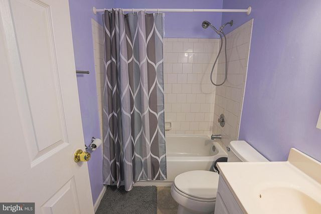 8076 CATHERINE AVENUE, Pasadena, MD 21122