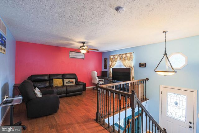 8076 CATHERINE AVENUE, Pasadena, MD 21122
