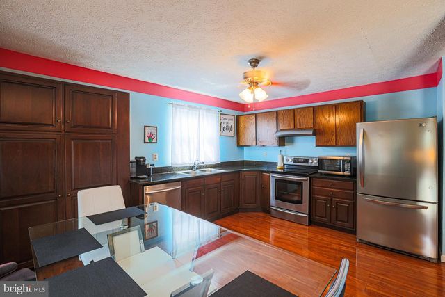 8076 CATHERINE AVENUE, Pasadena, MD 21122