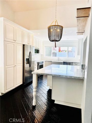 21901 Summer Circle, Huntington Beach, CA 92646