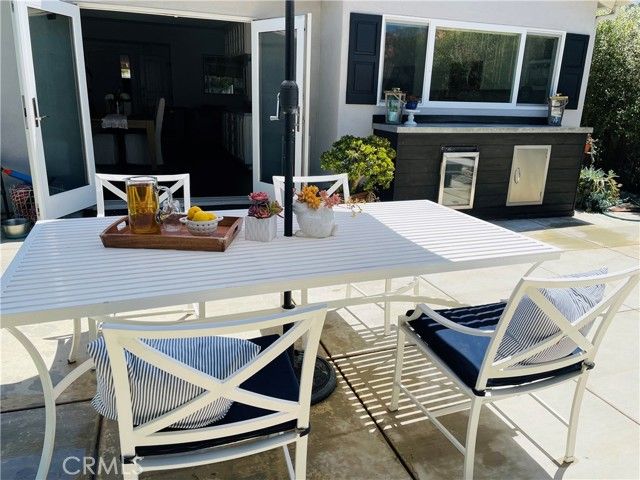 21901 Summer Circle, Huntington Beach, CA 92646