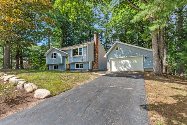 3 Jason Cir, North Attleboro, MA 02760