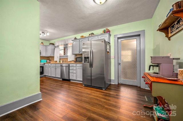 205 Bentwood Drive, Forest City, NC 28043