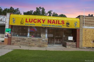 18240 W 7 Mile Road w seven mile, Detroit, MI 48219