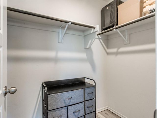 10421 NW 24th Terrace, Yukon, OK 73099