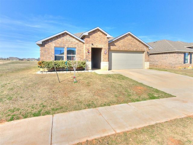 10421 NW 24th Terrace, Yukon, OK 73099