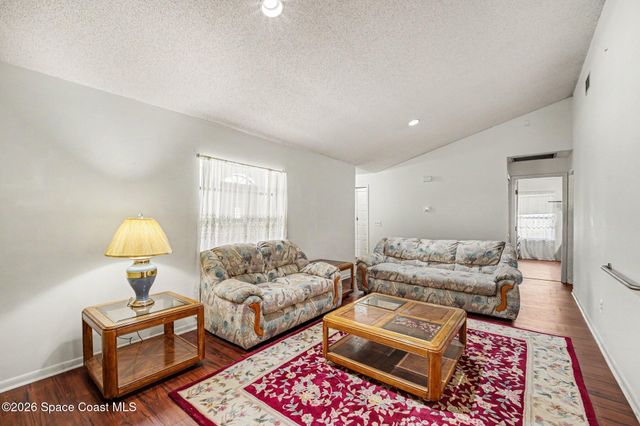 353 Krefeld Road NW, Palm Bay, FL 32907