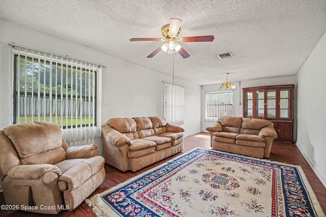 353 Krefeld Road NW, Palm Bay, FL 32907